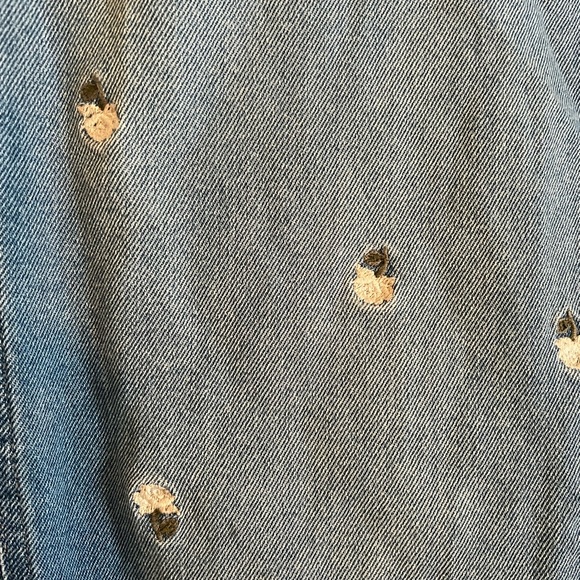 Hollister Straight Leg Jeans w/ White Rose Patches - Picture 4 of 5